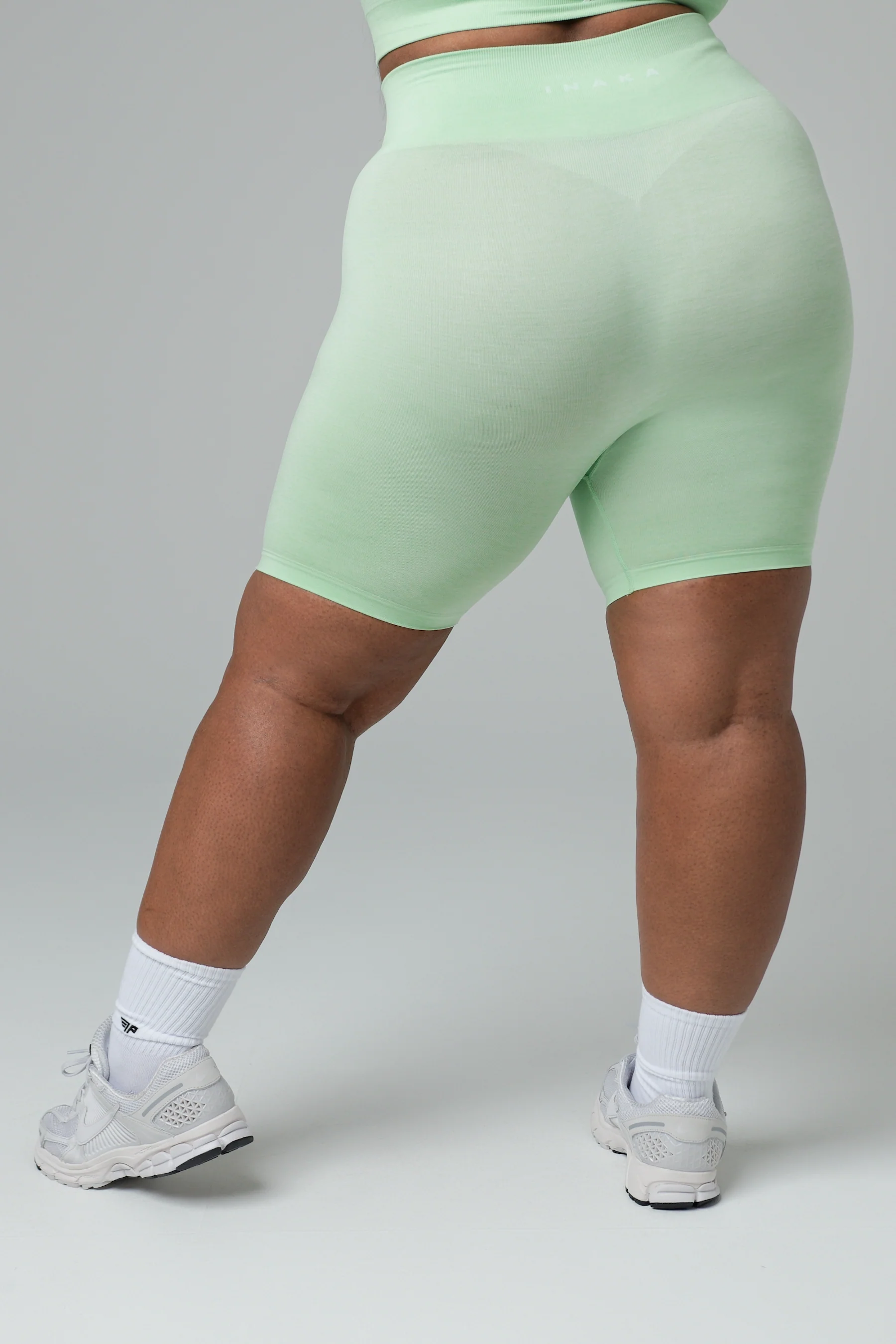 JADE SHORTS - MINT - Image 4