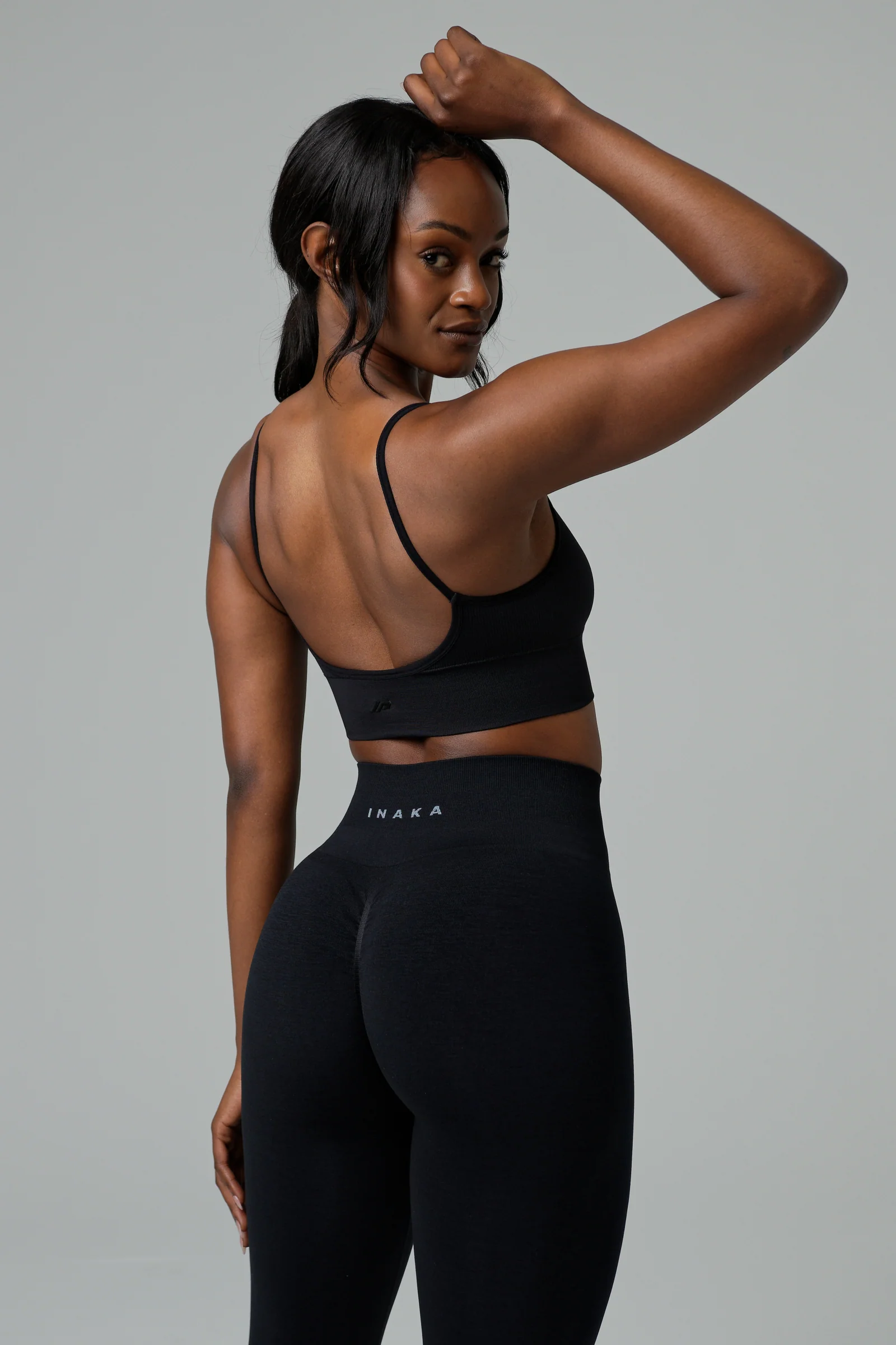 STELLA SEAMLESS BRA - ONYX - Image 4