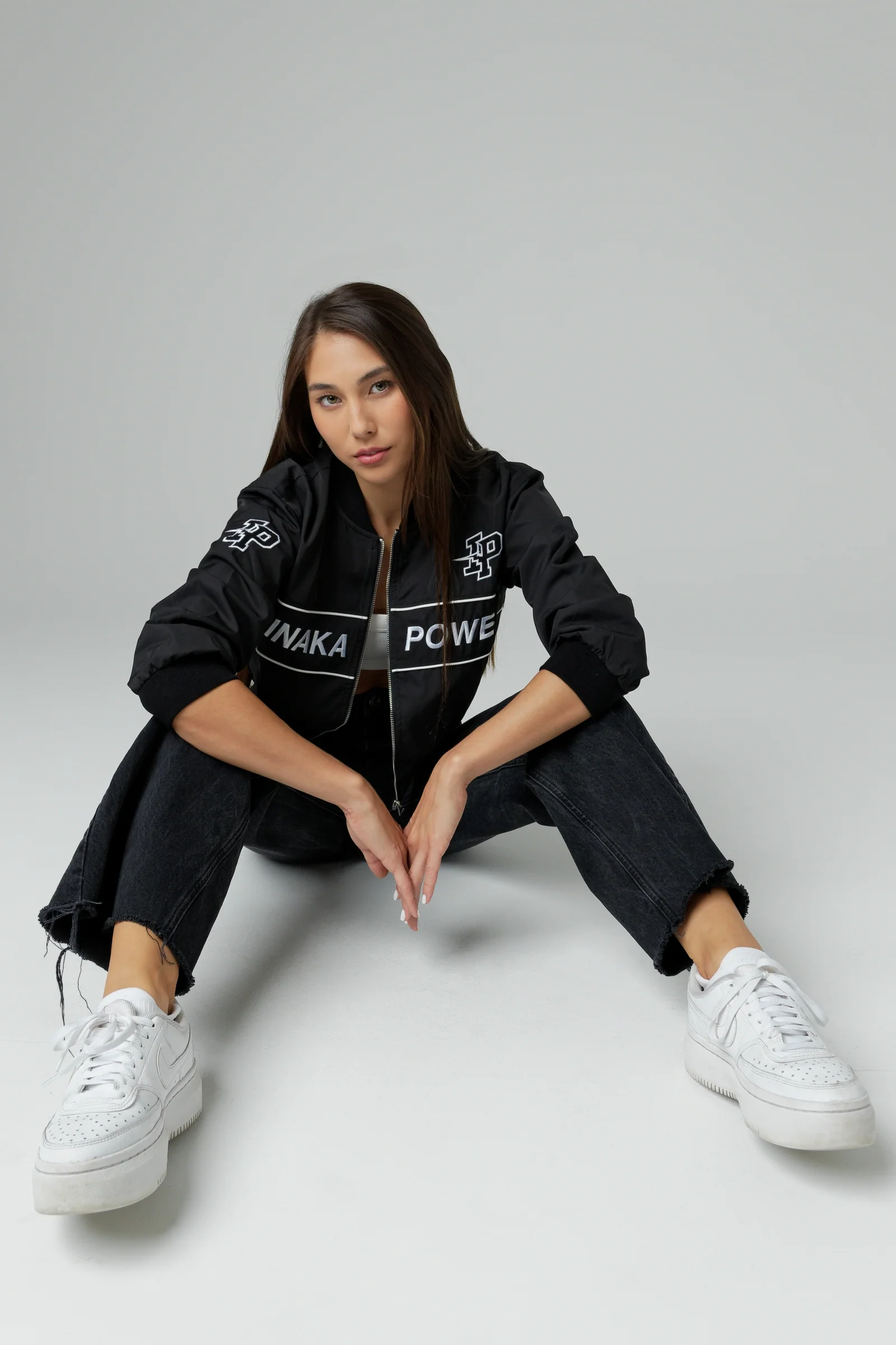 WOMEN'S CROPPED BOMBER - JET BLACK - Image 4